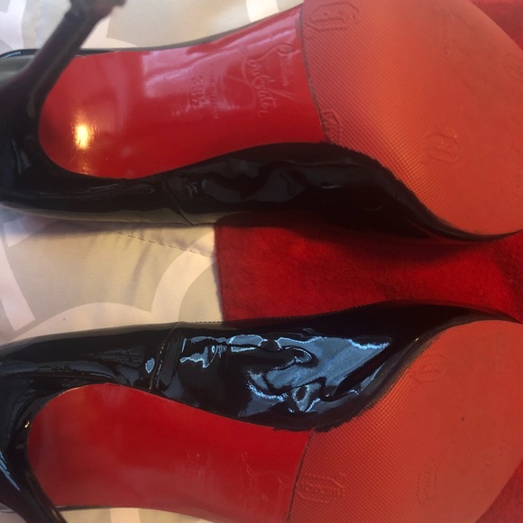 Christian Louboutin Patent Leather Heels 38.5 - Picture 7 of 8